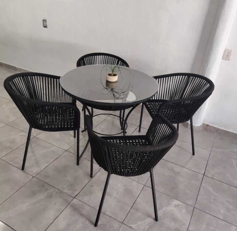 Comedores de exterior en hierro forjado