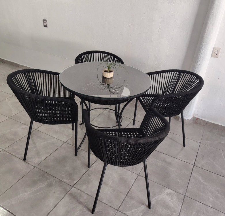Mesas de jardín en hierro forjado